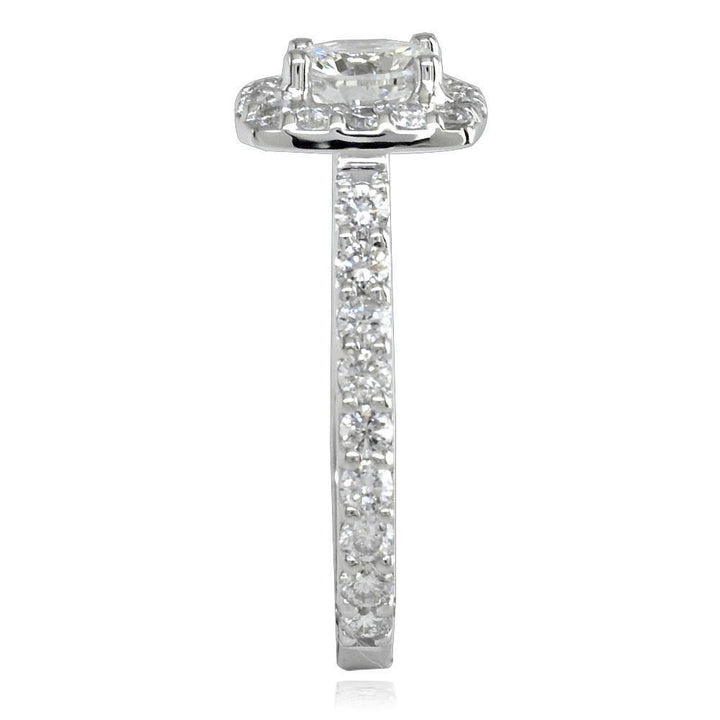 Diamond Halo Engagement Ring Setting in 14k White Gold