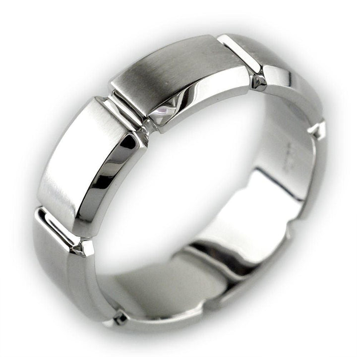 Mens Beveled Wedding Band in 14K Gold