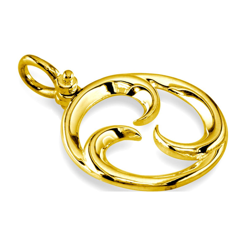 Medium Circle Maori Tri Koru New Beginnings Charm with Three Curls in 18k Yellow Gold