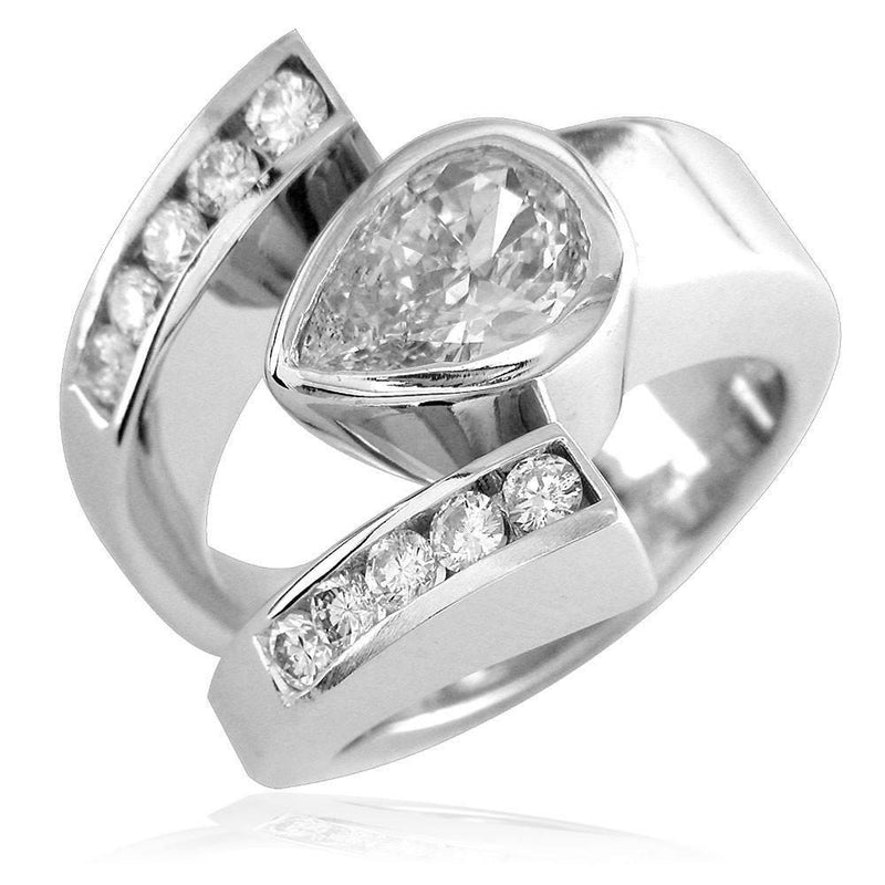 Diamond Claw Ring with Pear Center LR-Z2827